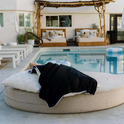 GripTowel™ | Magnetic Towel